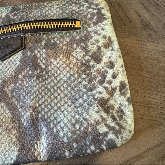 Aimee Kestenberg handbag pouch blue snakeskin vegan leather tassel clutc… - Picture 7 of 9